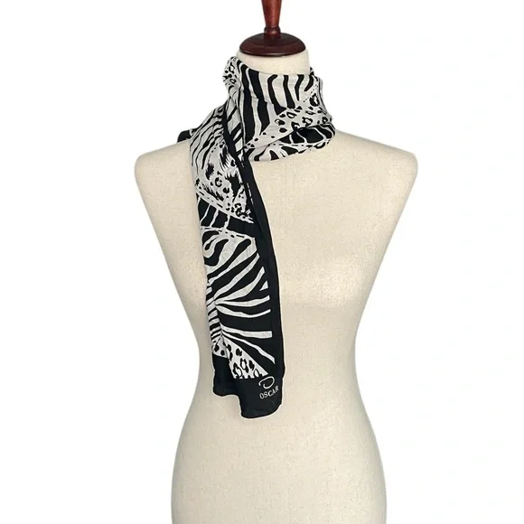 Oscar De La Renta Vintage Silk Scarf Animal print zebra leopard black white - Picture 6 of 10